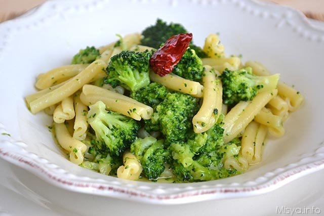 Pasta ai Broccoli