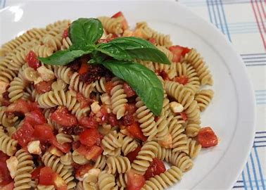 Pasta Integarle al pomodoro