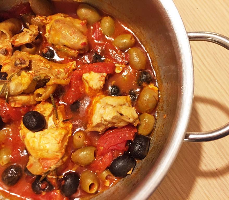 Pollo alla Cacciatora con Olive